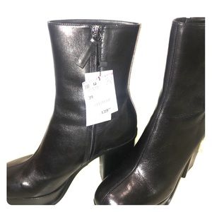 Zara black mid boots